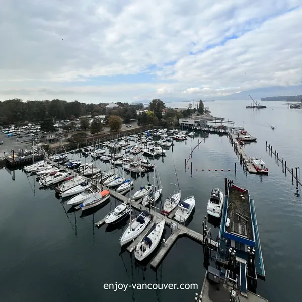 Burrard Bridge Vancouver during sunset